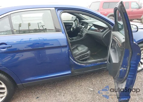 2013 Ford Taurus Limited z USA, uszkodzony, nr VIN 1FAHP2F86DG232094